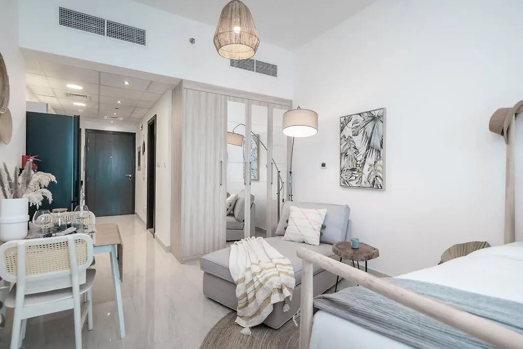 Burj Khalifa View! Stunning Studio In City Center! Apartment Dubai
